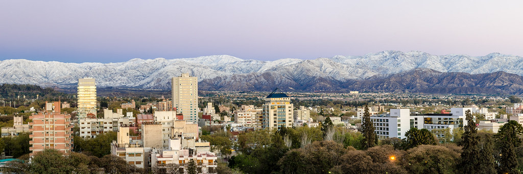 TRANSFER IN "MENDOZA AIRPORT" TO "MENDOZA CITY" Tour
